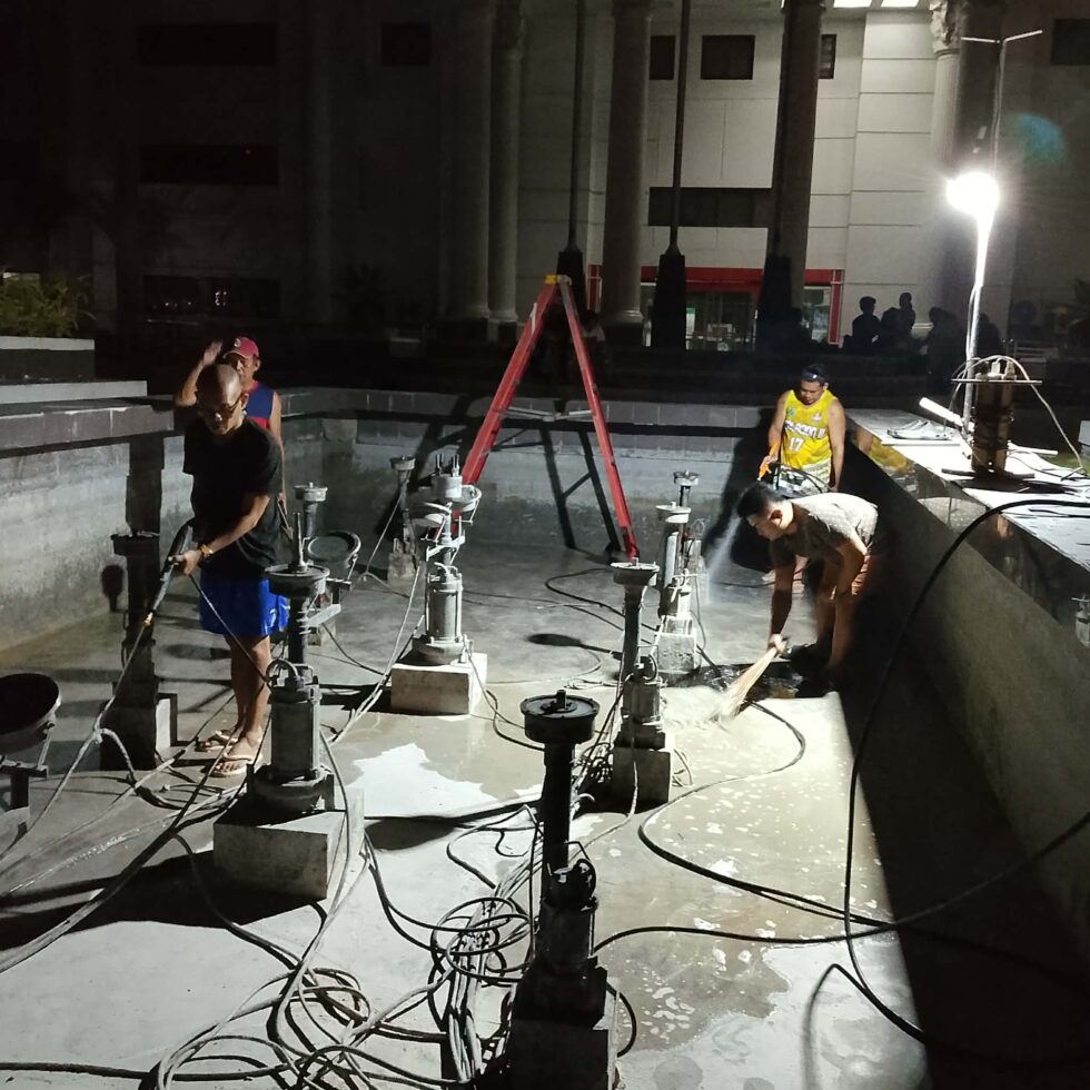 CGSO Team Conducts Maintenance at City Hall Fountain | cgsotagbilaran.com